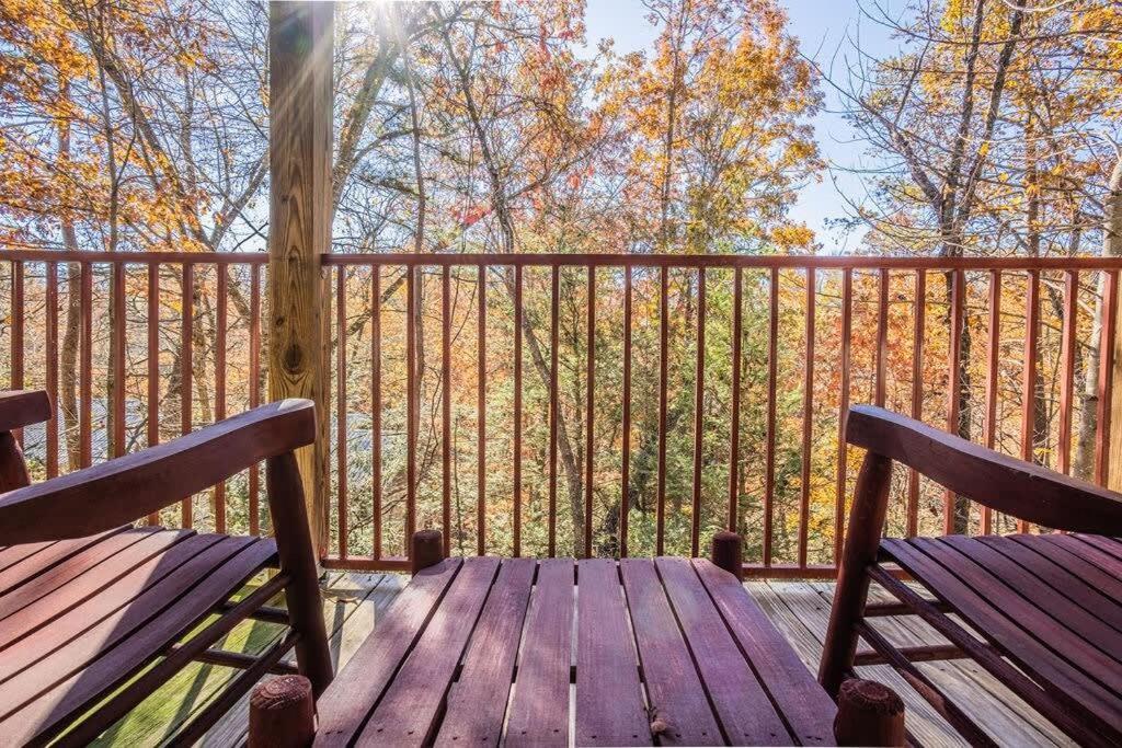 Sasquatch Lodge E Sleeps 13 Gatlinburg Ngoại thất bức ảnh